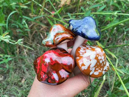 Ceramic Mashroom Lawn Decor