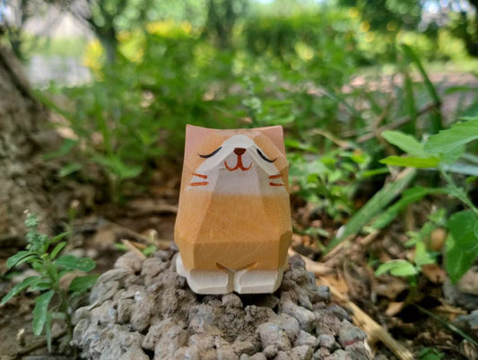 Mini Wood Carving Cat