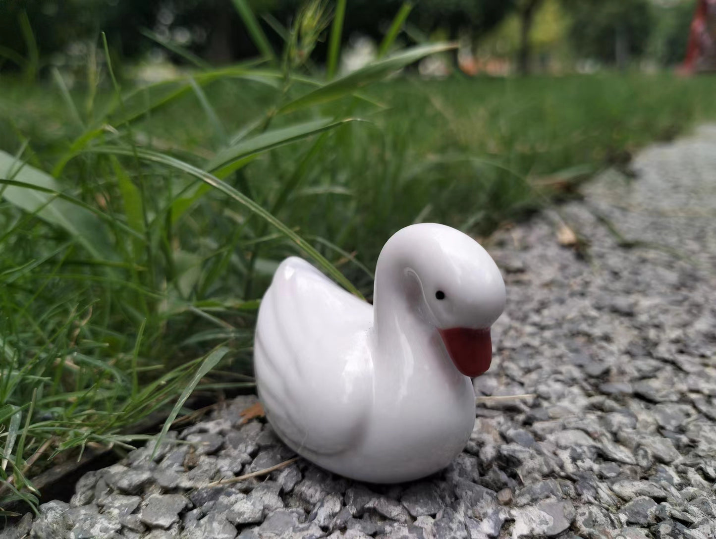 Mini Ceramic Swan