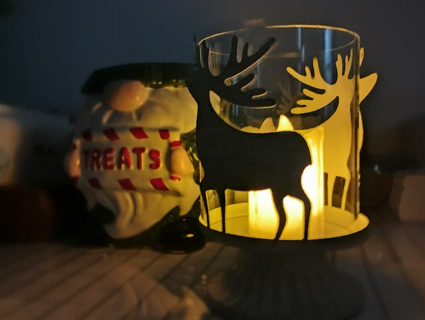 Reindeer Electronic Candle Holder