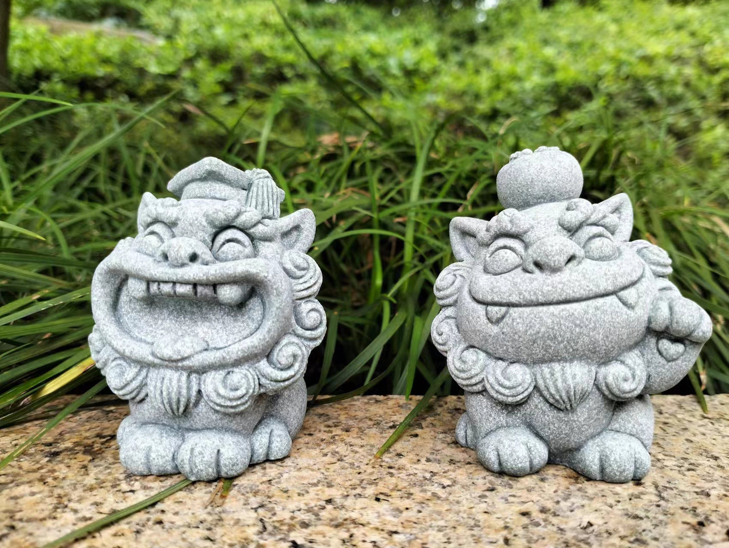 Sandstone Lucky Lion in Pair