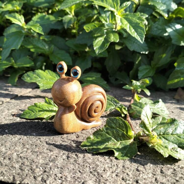 Wooden Carving Snail Smiling