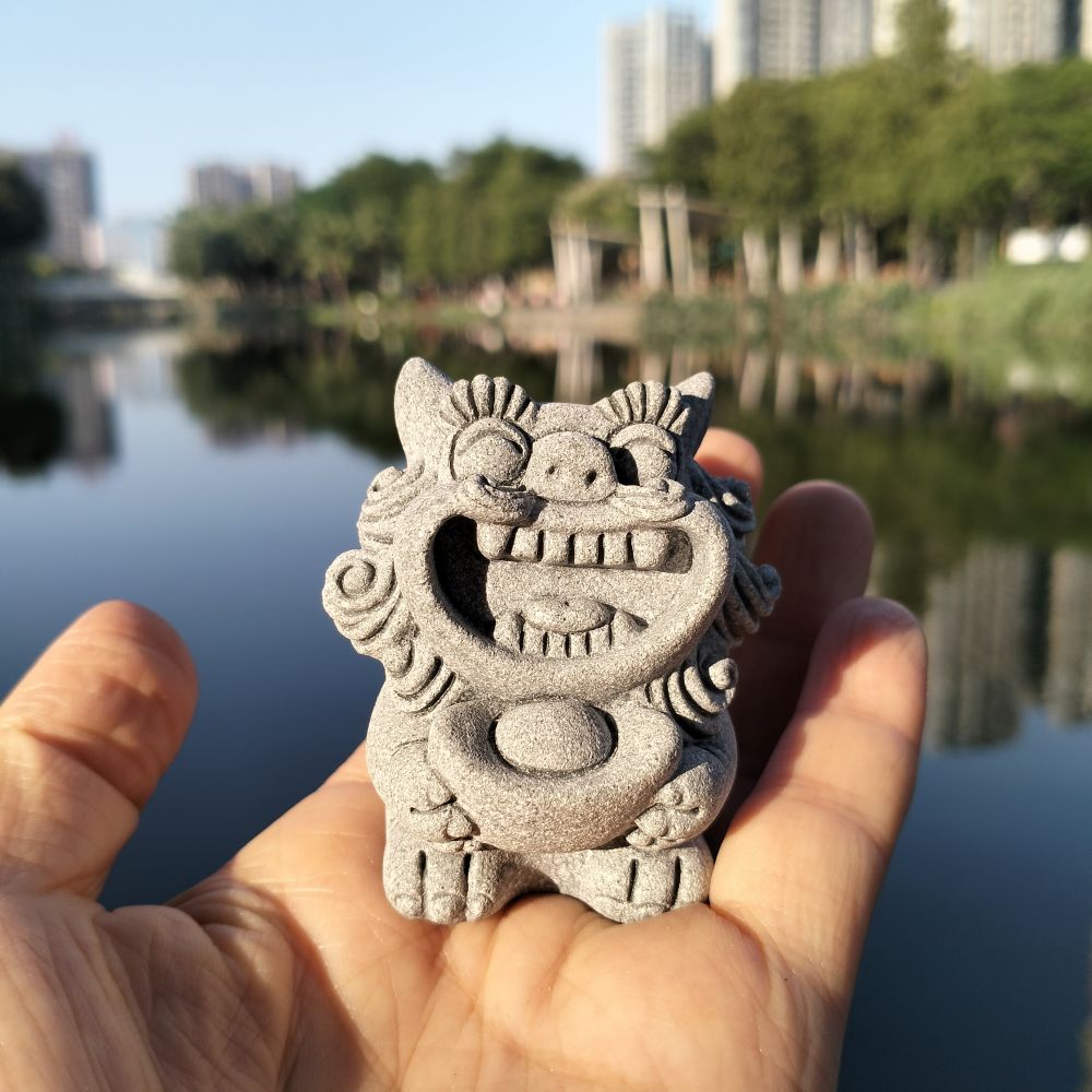 Chinese Lion Sculpture in Pair